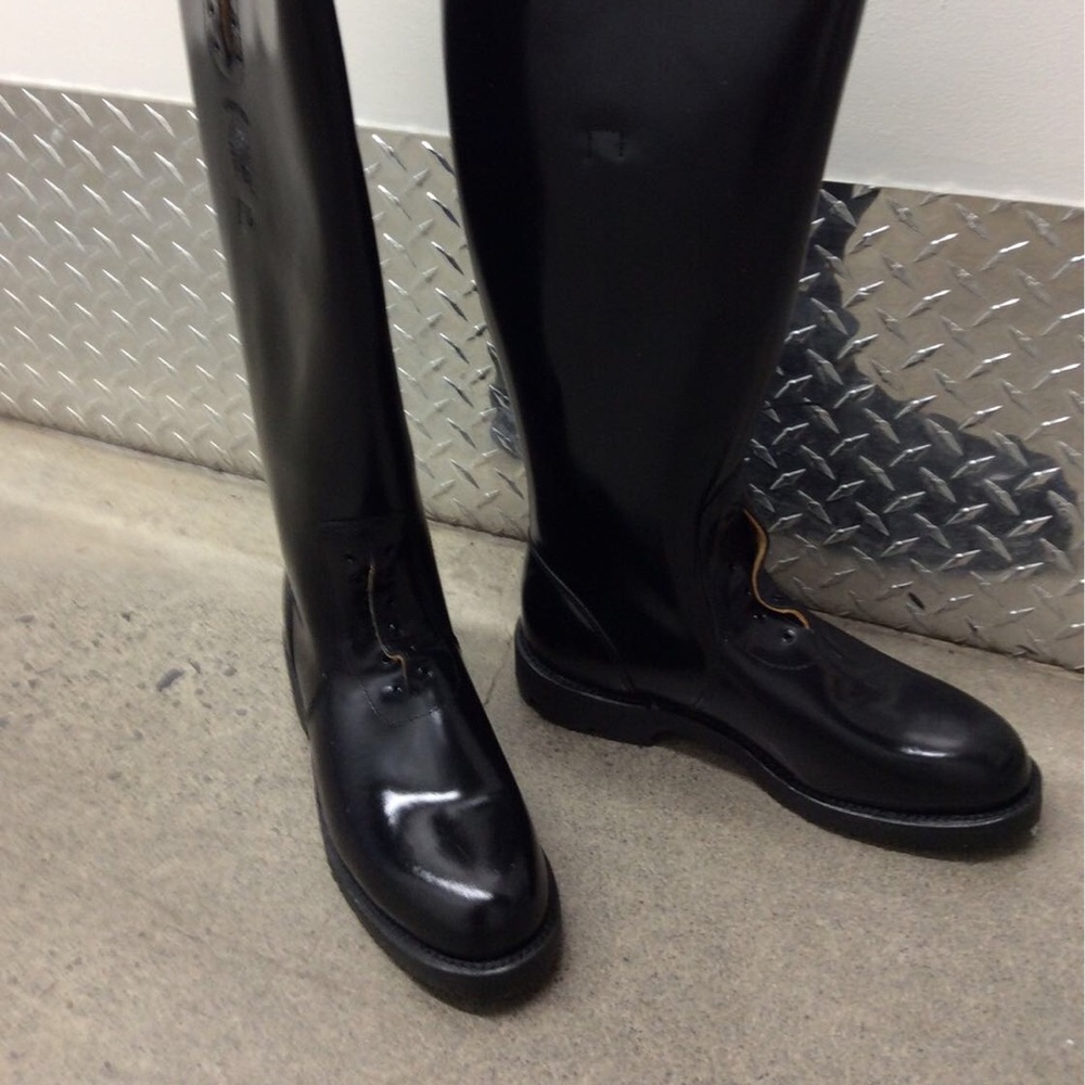 Chippewa Men's 27950 Polishable Boot